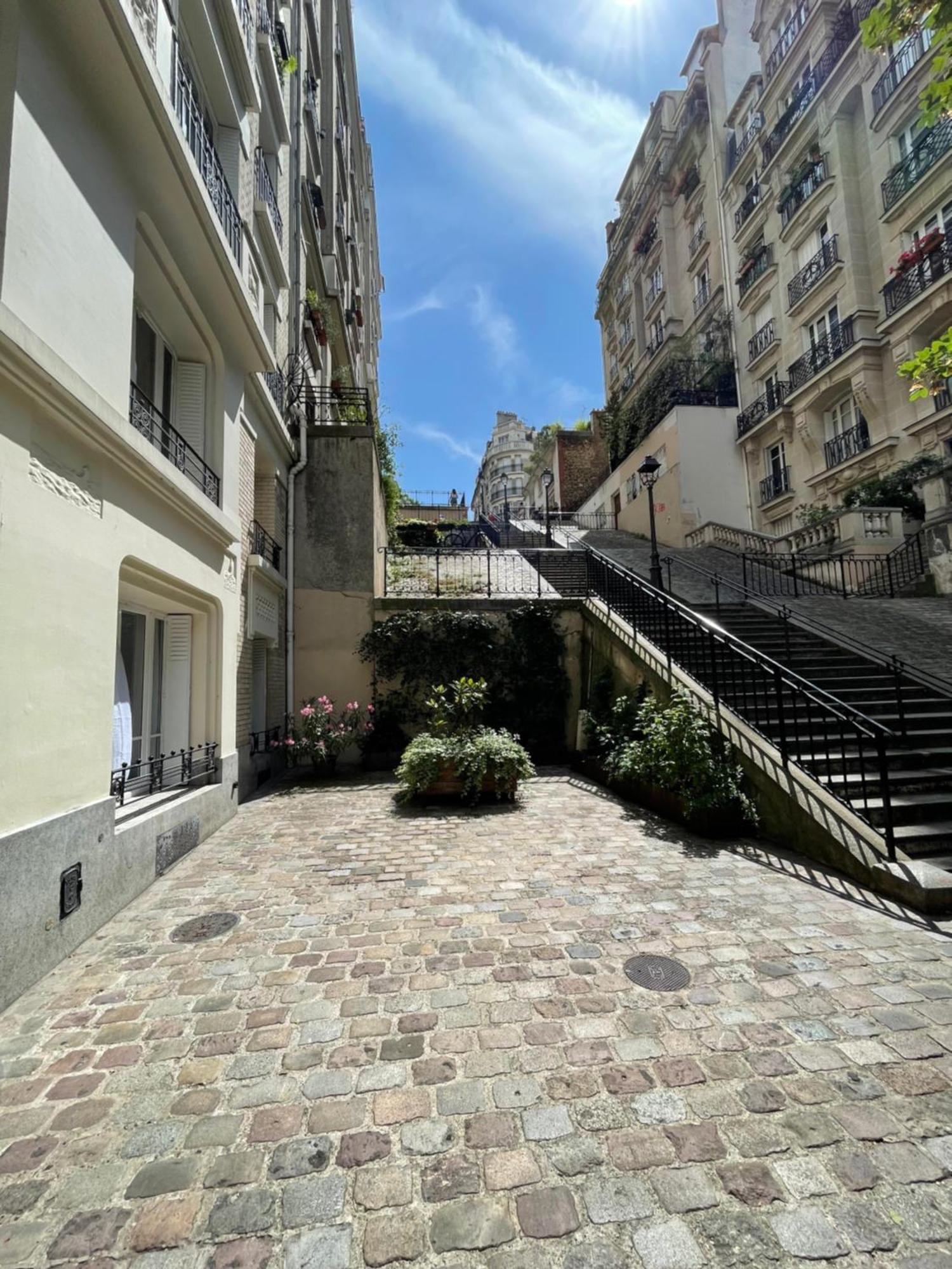 Montmartre Sacre Coeur Apartment Paris Exterior photo